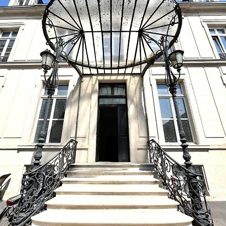 Aux Clefs Des Sacres - Dans Un Hotel Particulier Situe Rue Du Marc - Reims - Hyper Centre Forum Mairie Boulingrin Buitenkant foto